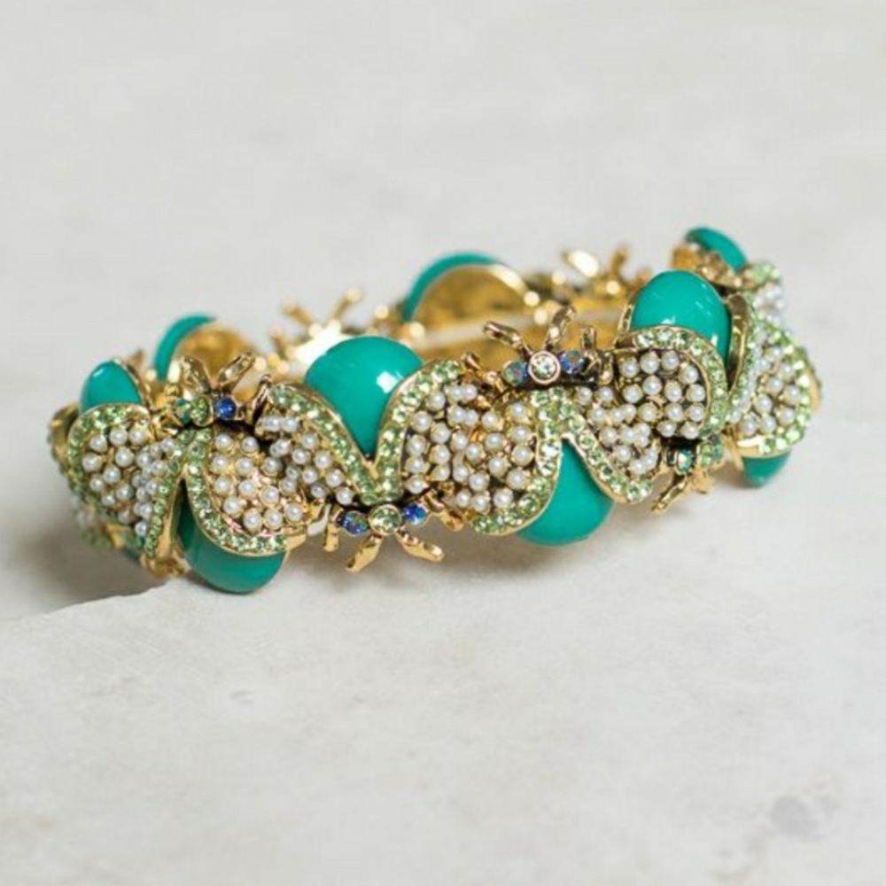 Beautiful Lady Bug Stretch bracelet!